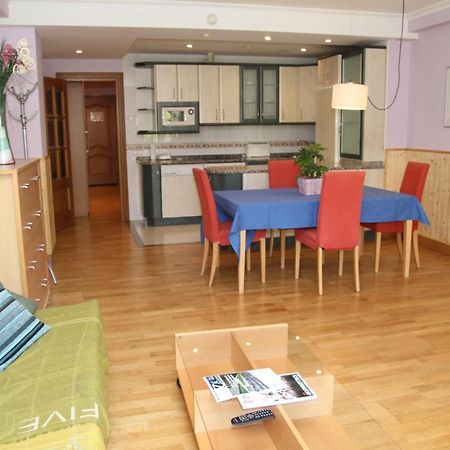 Apartamentos Gebala エステーリャ エクステリア 写真