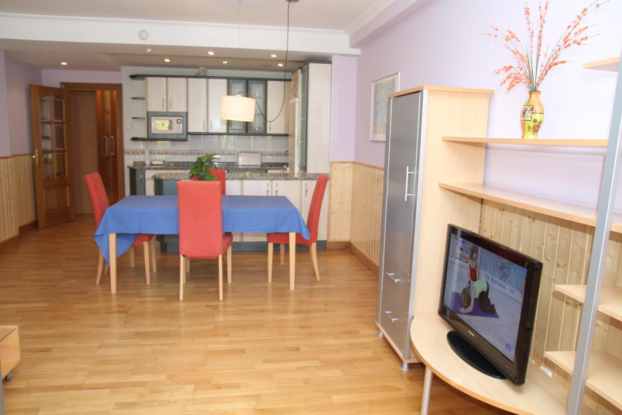 Apartamentos Gebala エステーリャ エクステリア 写真