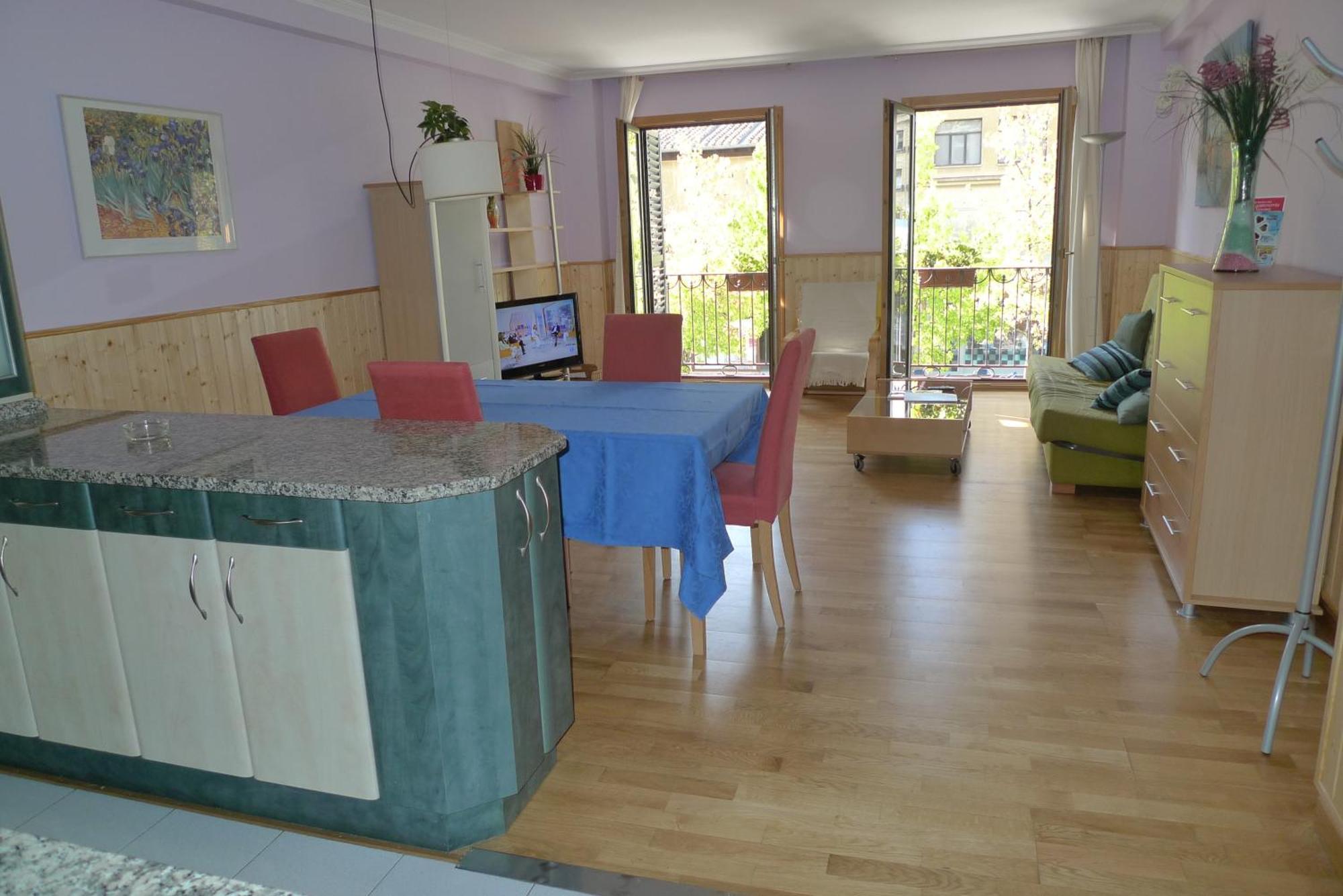 Apartamentos Gebala エステーリャ エクステリア 写真