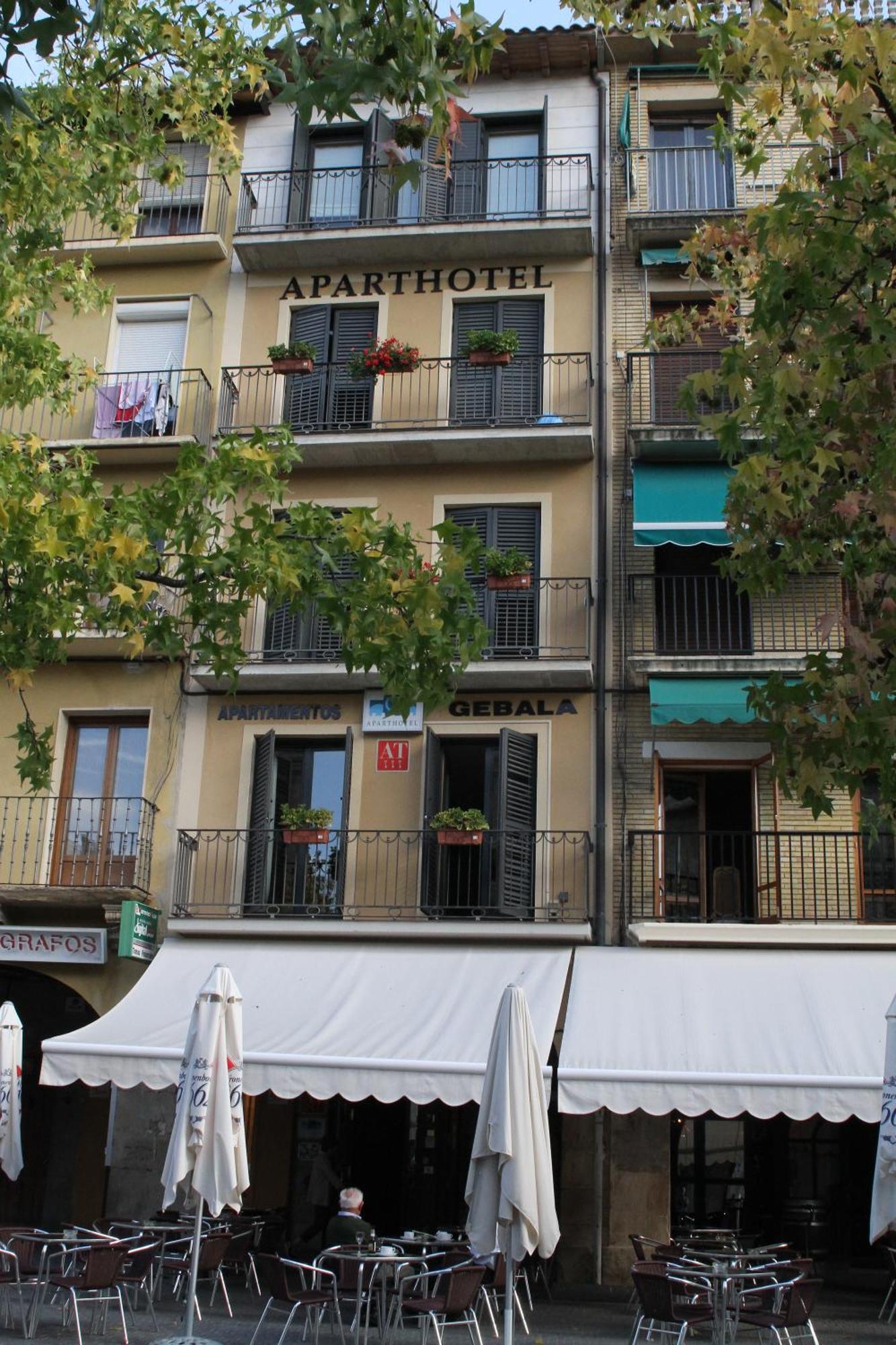 Apartamentos Gebala エステーリャ エクステリア 写真